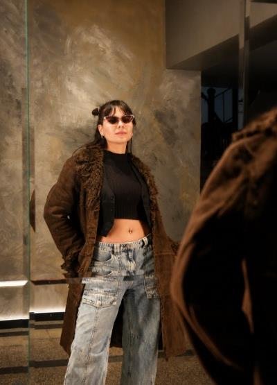 Fotografía de moda con reflejo de espejo — Abstracta